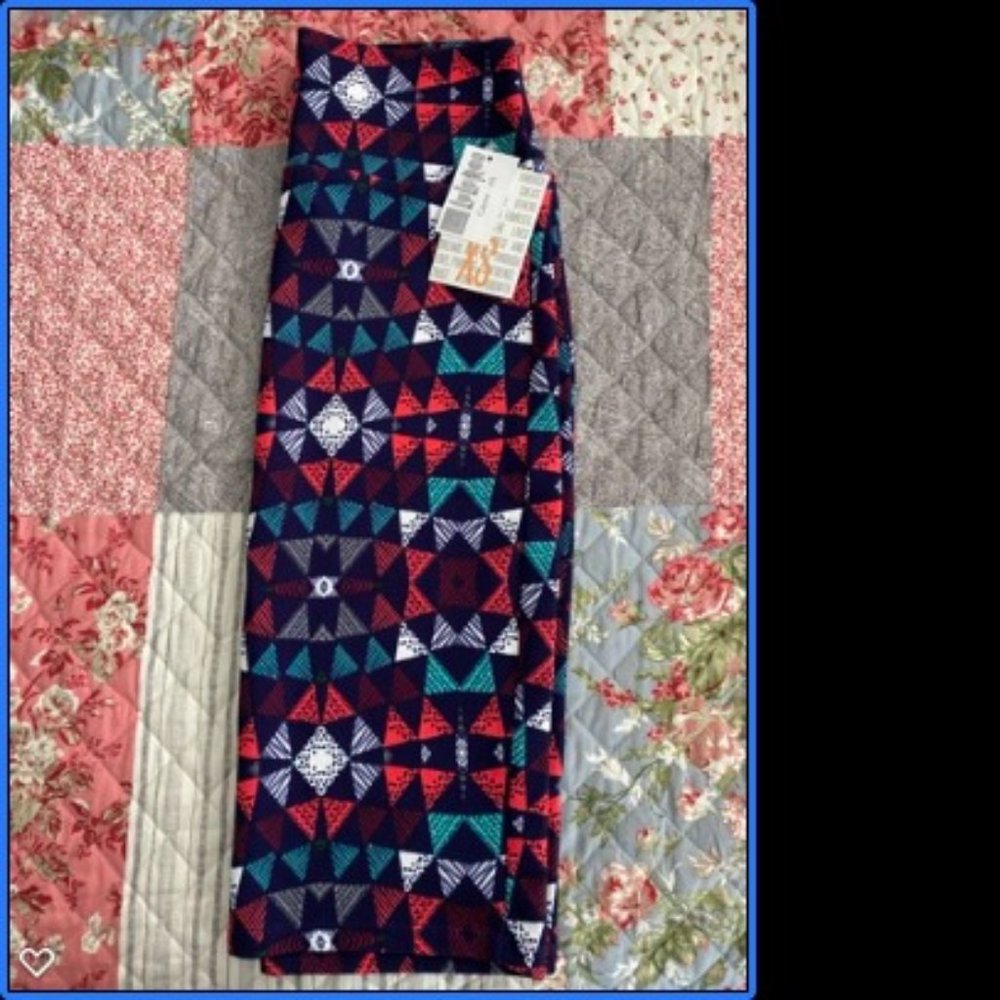 LuLaRoe Cassie Skirt XS-NWT